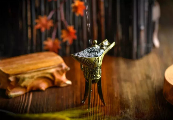 中秋酒禮丨月已滿，杯莫空，佳節(jié)有酒萬(wàn)事足！36.jpg